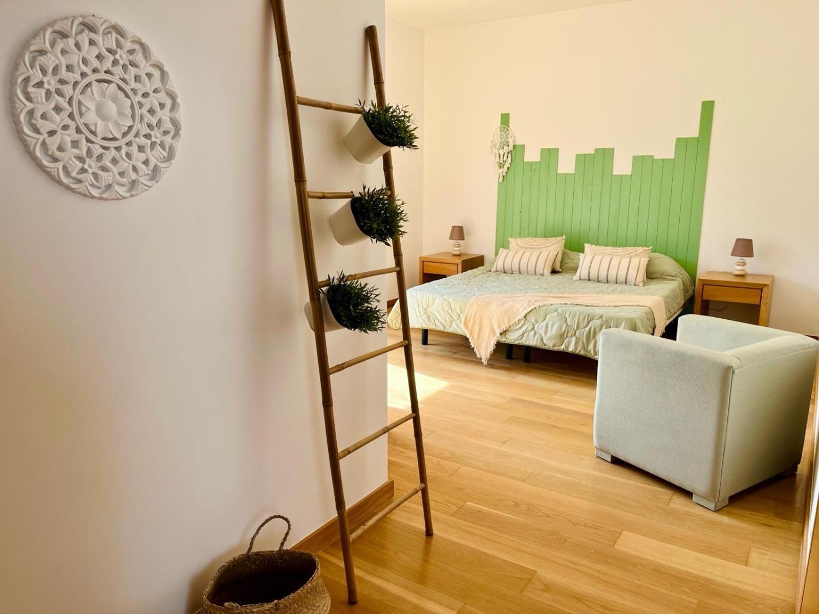 Nalia Villa *